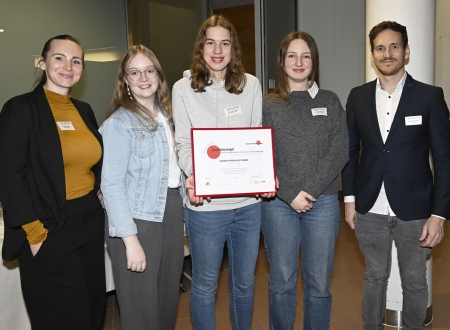 Tech_Girls_Change_26